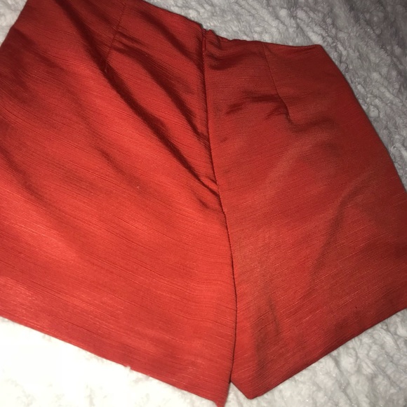 Red/Orange skort - Picture 4 of 5